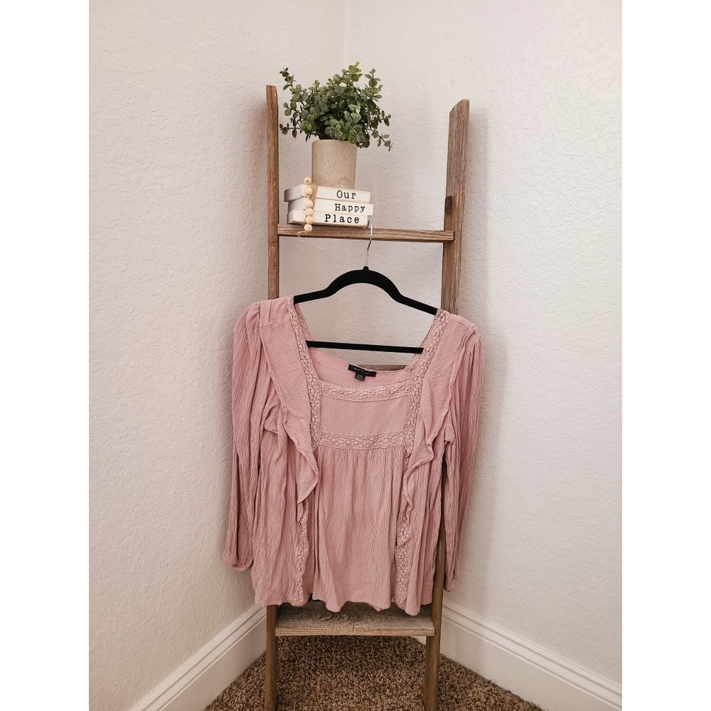 American Eagle Top